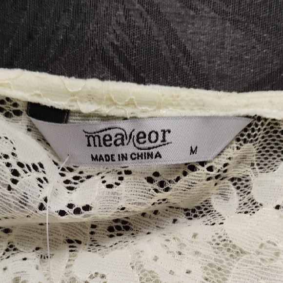 Gorgeous Spring Cardigan - Picture 8 of 8